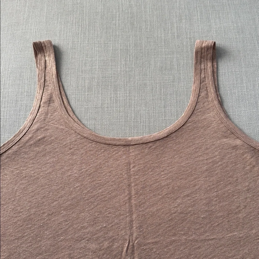 J. Crew Women's Golden Shimmer Tank Top Size: L NWOT ✨